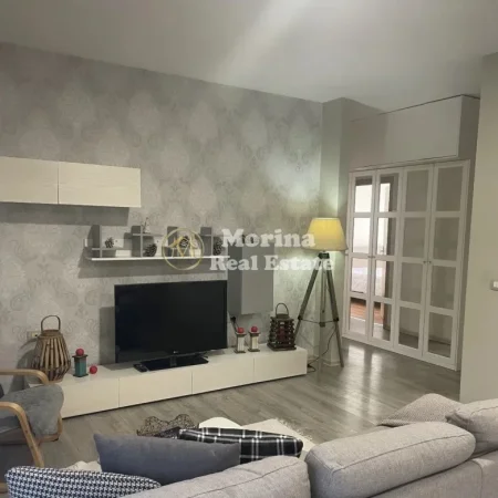 Tirane, jepet me qera apartament 2+1 Kati 1, 98 m² 750 € (Kodra e Diellit)