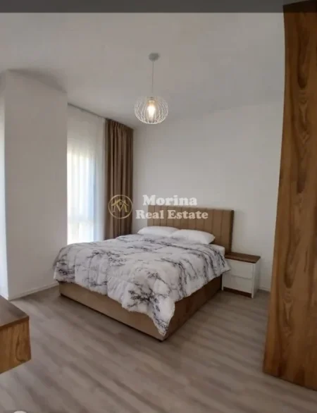 Tirane, jepet me qera apartament 2+1 Kati 4, 76 m² 1.000 € (Zogu i ZI)