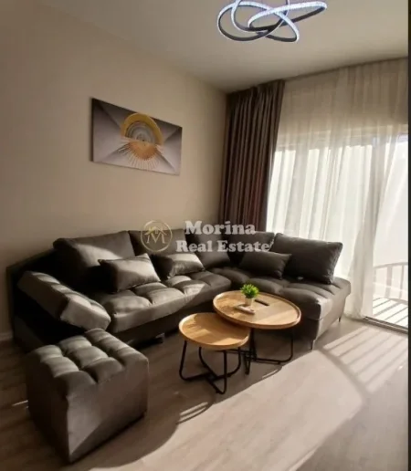 Tirane, jepet me qera apartament 2+1 Kati 4, 76 m² 1.000 € (Zogu i ZI)