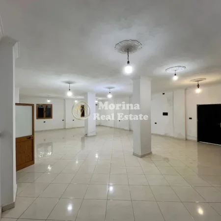 Tirane, jepet me qera ambjent biznesi Kati 1, 100 m² 400 € (Jordan Misja)