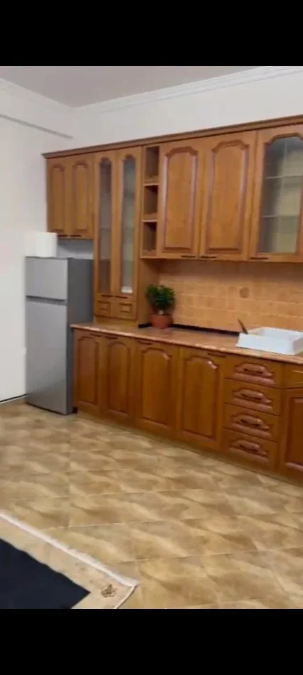 Tirane, jepet me qera apartament 1+1+Ballkon Kati 2, 70 m² 600 € (Pranë Resorant Fish Time, Don Bosko, Tiranë)