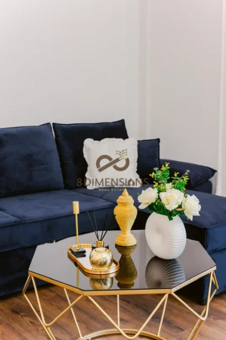 Tirane, jepet me qera apartament 1+1+Ballkon Kati 9, 75 m² 600 € (Astir Vila L)