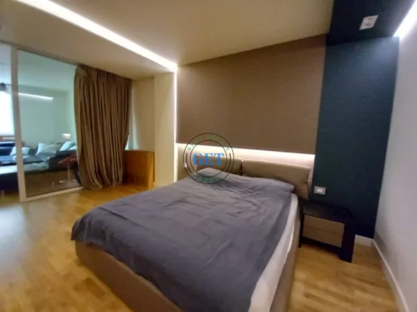 Durres, shitet apartament ne plazh 4+1 , 360 m² 500.000 € (Plazh Iliria)