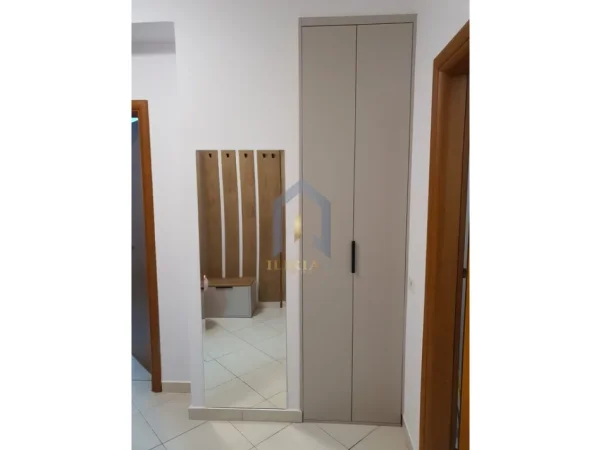 Tirane, jepet me qera apartament 1+1+Ballkon Kati 3, 60 m² 550 € (Apartament 1+1 me qira tek Kodra e diellit)