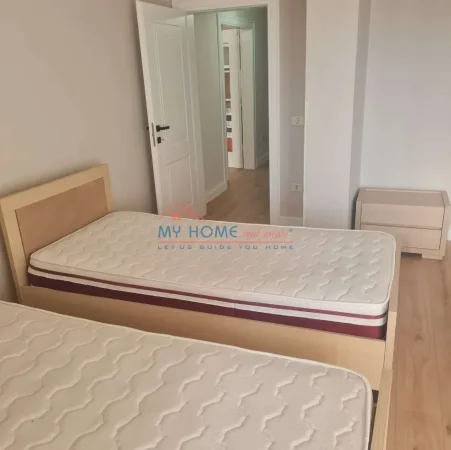 Tirane, jepet me qera apartament 2+1+Ballkon Kati 7, 133 m² 770 € (Zogu i Zi)