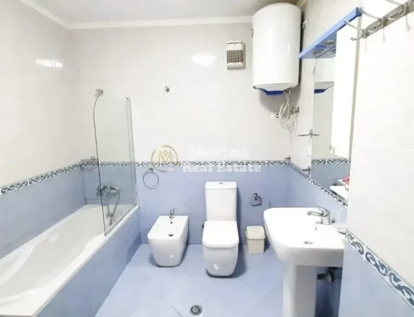 Tirane, jepet me qera apartament 2+1 Kati 3, 115 m² 650 € (Zogu i ZI)
