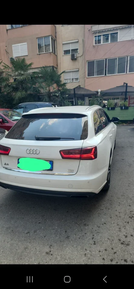 Tirane, shes Audi A6 Nafte, e bardhë automatik 220.000 km