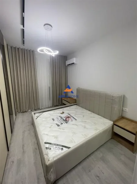 jepet me qera apartament 2+1+Ballkon Kati 1, 120 m² 572 €