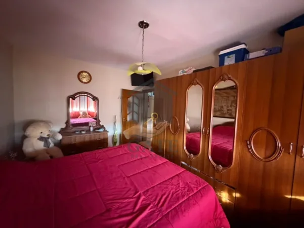 Durres, shitet apartament 1+1+Ballkon Kati 5, 60 m² 68.000 € (Kryqi i Kuq)