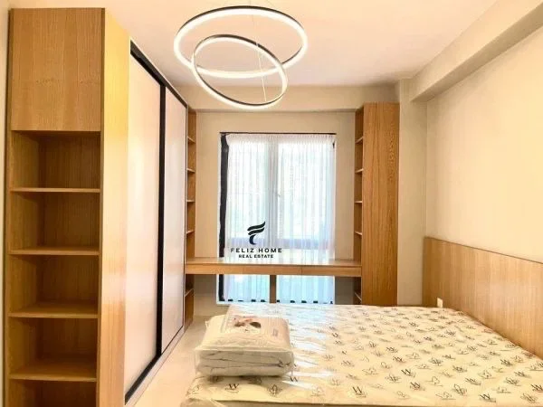 Tirane, jepet me qera apartament 1+1 Kati 2, 91 m² 800 € (MYSLYM SHYRI)