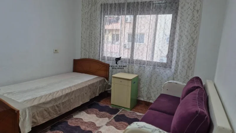 Tirane, jepet me qera apartament 2+1 Kati 4, 100 m² 600 € (SHESHI WILLSON)