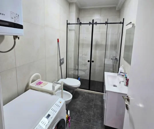 Tirane, shes apartament 1+1 Kati 6, 67 m² 138.000 € (Golden Park 3)