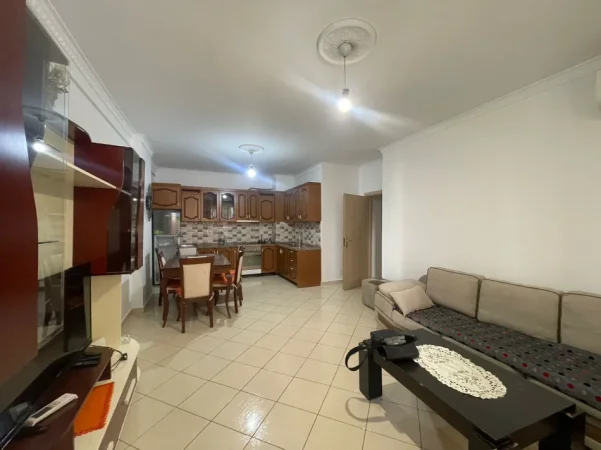 Tirane, jepet me qera apartament 2+1 Kati 1, 124 m² 500 € (Astir)