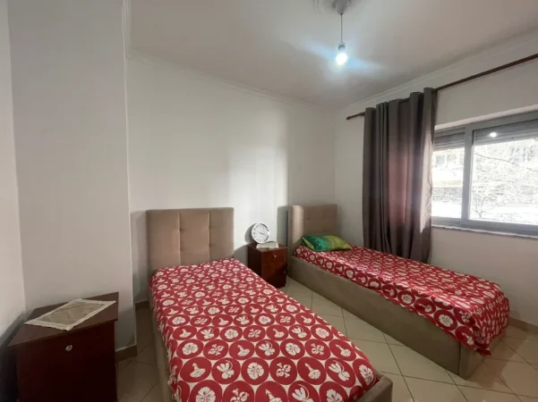 Tirane, jepet me qera apartament 2+1 Kati 1, 124 m² 500 € (Astir)
