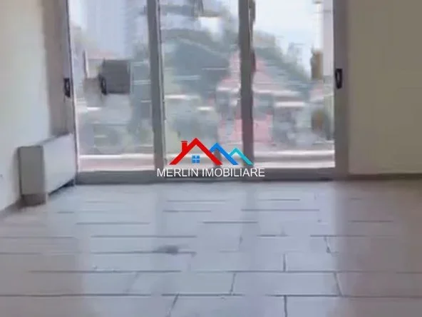 Tirane, jepet me qera apartament 3+1+Ballkon Kati 5, 112 m² 1.300 € (RRUGA FATMIR HAXHIU,GALERIA ETC)