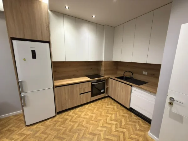 Qera, Apartament 1+1+Post Parkim, Unaza e Re, Tirane, 500€