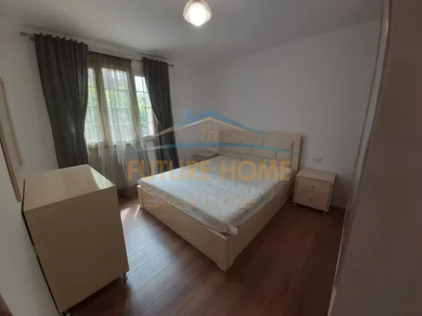Tirane, shitet apartament 2+1+Ballkon Kati 1, 73 m² 210.000 € (Rruga Besnik Sykja)