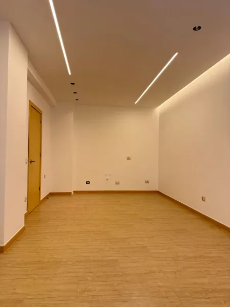 Tirane, shes apartament 1+1+Ballkon Kati 1, 60 m² 200.000 € (Myslym Shyri)