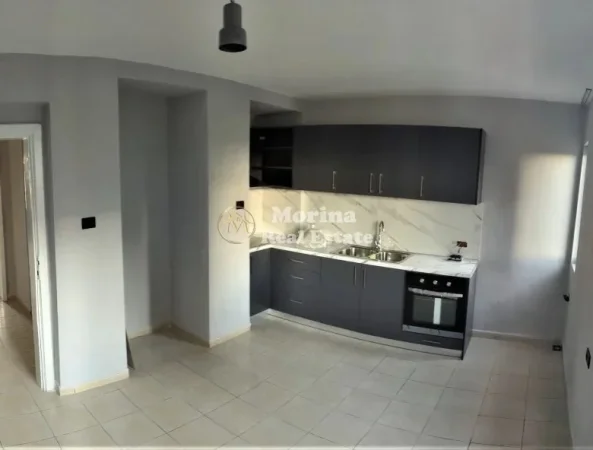 Tirane, jepet me qera apartament 2+1 Kati 4, 100 m² 400 € (Kodra e Diellit)
