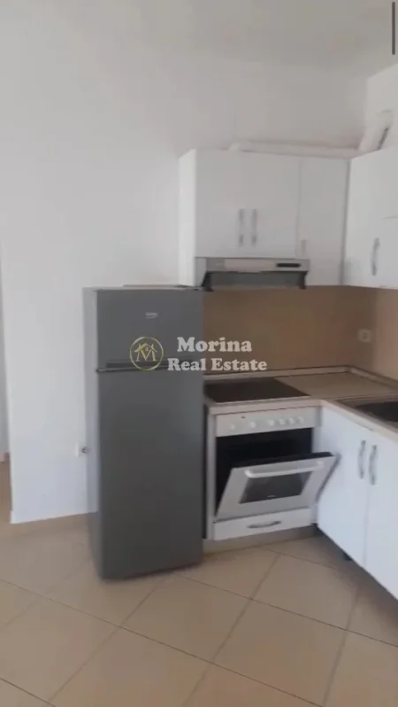 Tirane, jepet me qera apartament 1+1 Kati 4, 73 m² 450 € (Fusha Aviacionit)