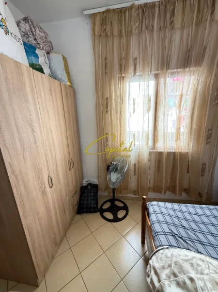 Tirane, jepet me qera apartament 1+1 Kati 2, 55 m² 300 € (ASTIR)