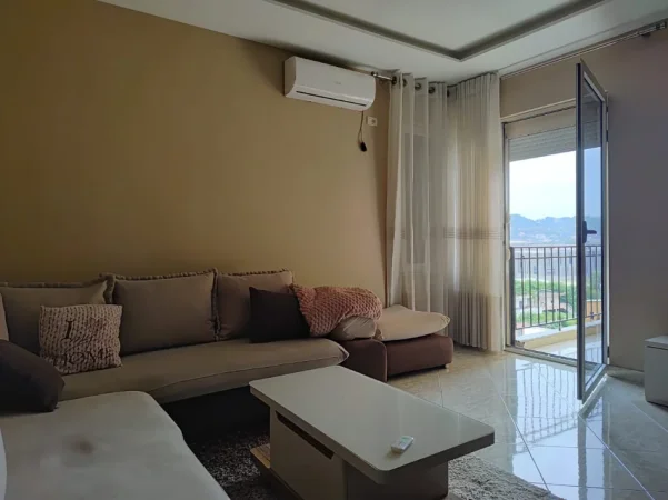 Tirane, jepet me qera apartament 1+1 Kati 4, 650 m² 350 € (Ardeno)