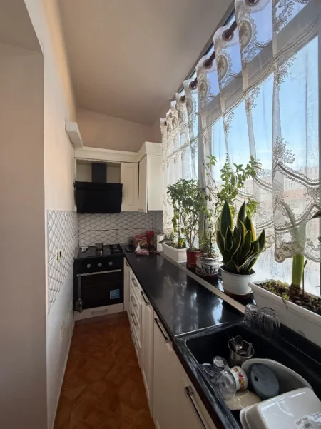 Tirane, shitet apartament 2+1 Kati 4, 72 m² 210.000 € (Myslym Shyr)