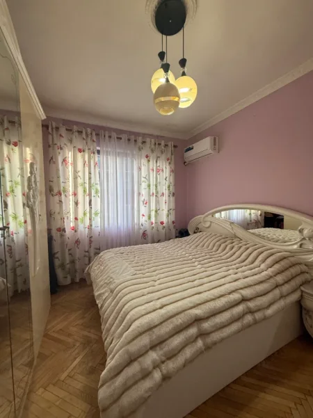 Tirane, shitet apartament 2+1 Kati 4, 72 m² 210.000 € (Myslym Shyr)