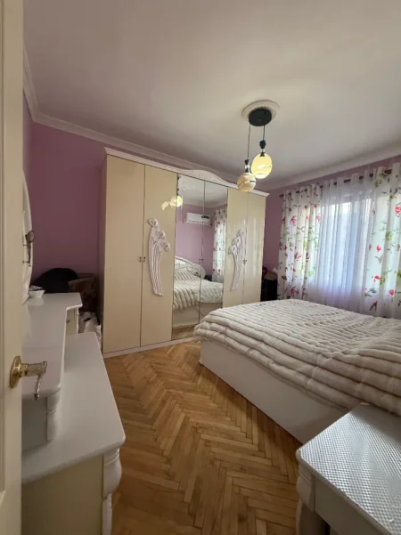 Tirane, shitet apartament 2+1 Kati 4, 72 m² 210.000 € (Myslym Shyr)