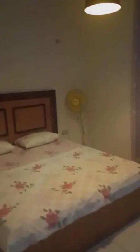 Tirane, jepet me qera apartament 3+1 Kati 2, 150 m² 500 € (Restorant Fresku)