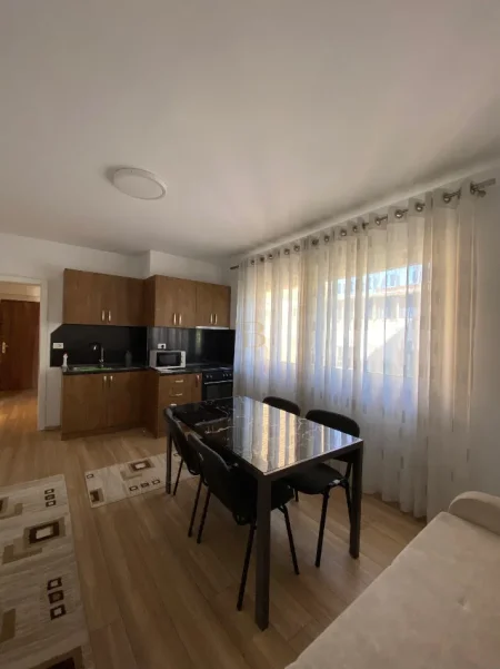 Tirane, jepet me qera apartament 2+1 Kati 3, 74 m² 600 € 