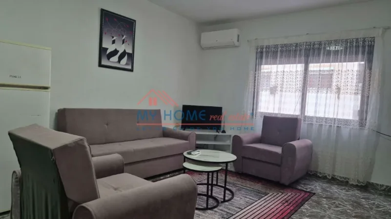 Tirane, jepet me qera apartament 2+1+Ballkon Kati 4, 80 m² 630 € (Sheshi Willson)