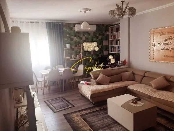 Tirane, shitet apartament 2+1 Kati 4, 99 m² 160.000 € (FRESKU)