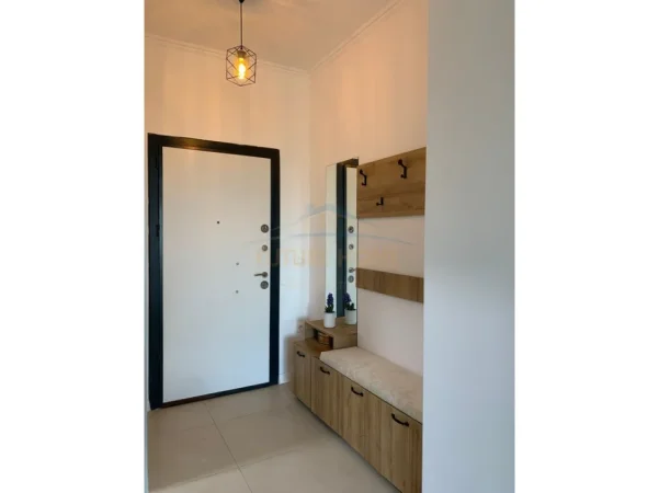 Durres, shitet apartament 2+1+Ballkon Kati 3, 82 m² 