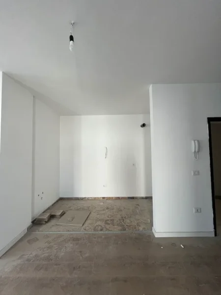 Tirane, shitet apartament 2+1+Ballkon Kati 7, 104 m² 187.000 € (Dritan Hoxha)