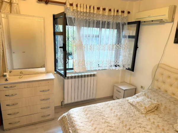 Tirane, jepet me qera apartament 2+1 , 90 m² 500 € (Terminali i Veriut)