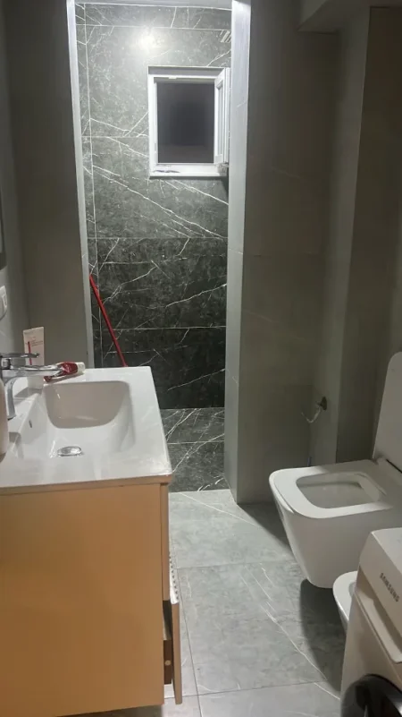 Tirane, shitet apartament 2+1 Kati 3, 76 m² 141.000 € (BRRYLI)