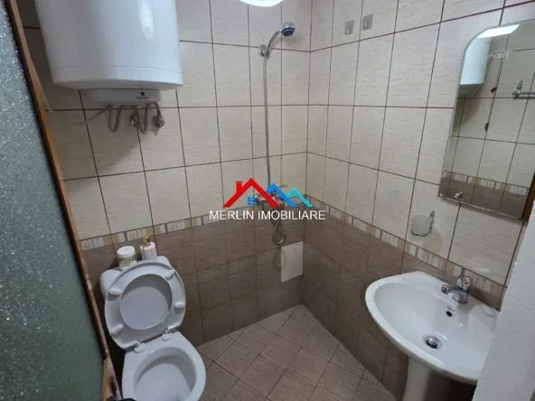 Tirane, jepet me qera apartament 1+1+Ballkon Kati 11, 75 m² 450 € (DON BOSKO,RRUGA MUZAKET)