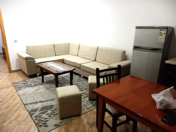 Tirane, jepet me qera apartament 1+1 Kati 5, 70 m² 350 € (Astir)