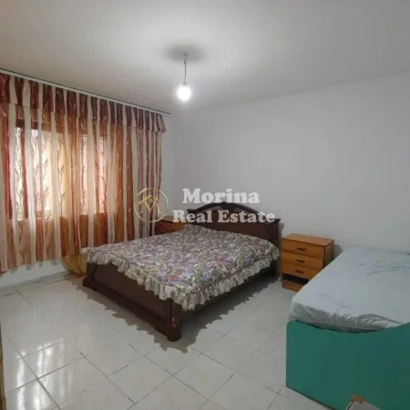 Tirane, jepet me qera Vile 1+1 Kati 1, 70 m² 300 € (Selite)