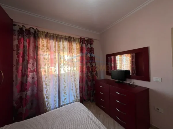 Tirane, jepet me qera apartament 2+1+2 Kati 7, 95 m² 600 € (ASTIR)
