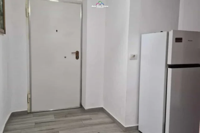 Tirane, jepet me qera apartament 1+1 Kati 5, 70 m² 470 € (Don Bosko)