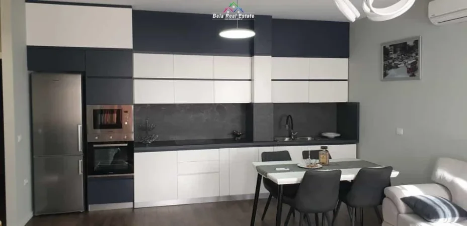 Tirane, jepet me qera Vile 1+1 Kati 1, 75 m² 475 € (Rruga Besa)