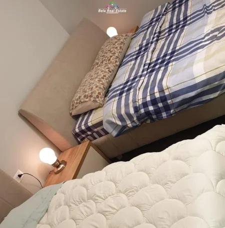 Tirane, jepet me qera Vile 1+1 Kati 1, 75 m² 475 € (Rruga Besa)