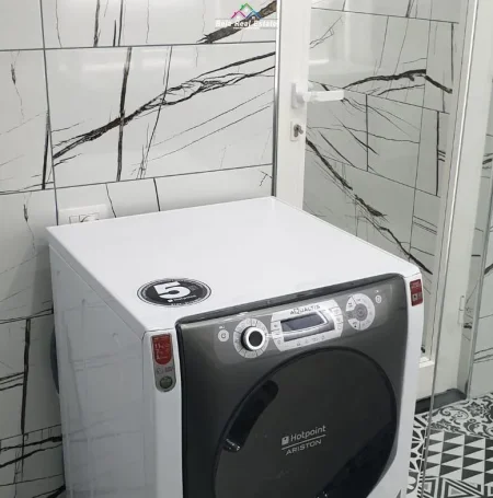 Tirane, jepet me qera Vile 1+1 Kati 1, 75 m² 475 € (Rruga Besa)