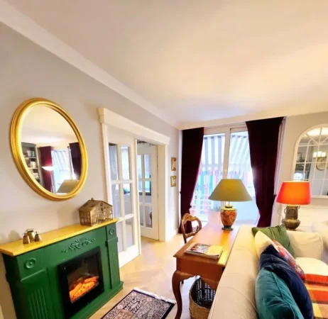 Tirane, shitet apartament 2+1 , 160 m² 