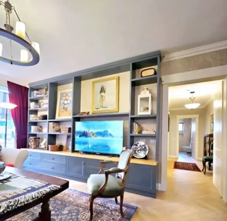 Tirane, shitet apartament 2+1 , 160 m² 