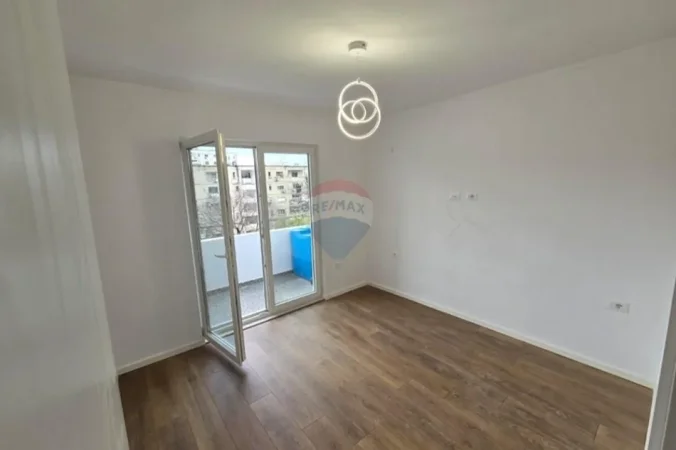 Tirane, shes apartament , 52 m² 112.100 € 