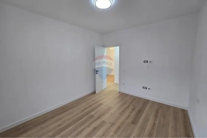 Tirane, shitet apartament , 64 m² 1.400.000 € (Don Bosko)