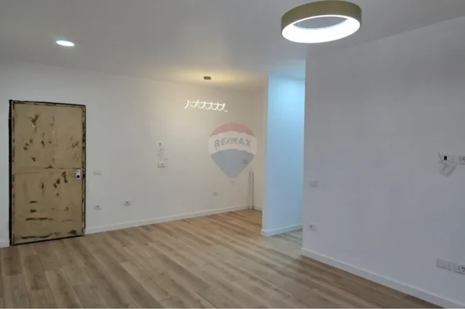 Tirane, shitet apartament , 64 m² 1.400.000 € (Don Bosko)